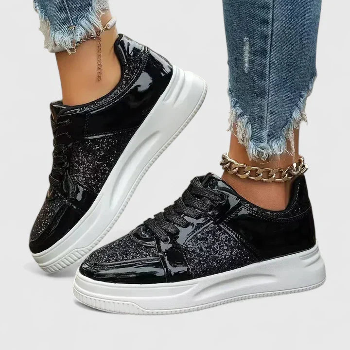 Black / 11 US | 42 EU