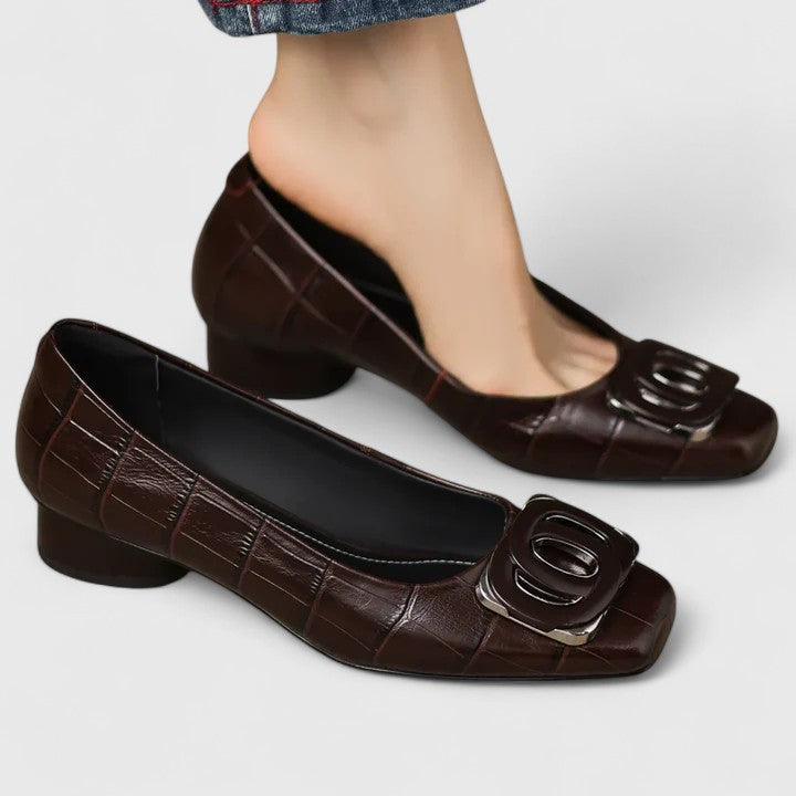Brown / 11 US | 42 EU