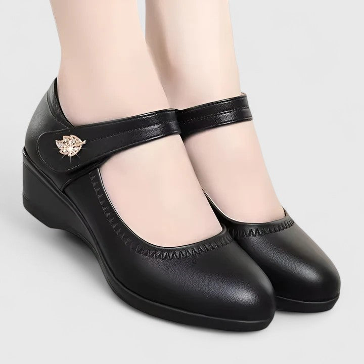 Black / 11 US | 42 EU