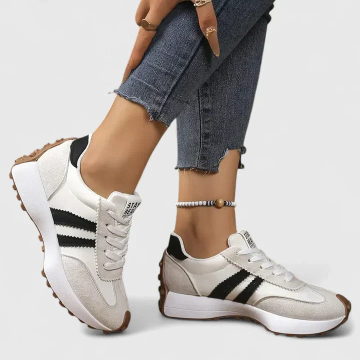 White / 12 US | 43 EU